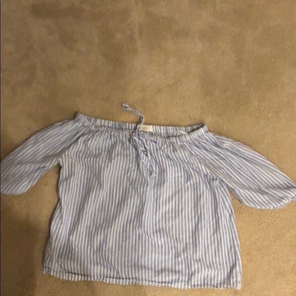 Over the shoulder shirt